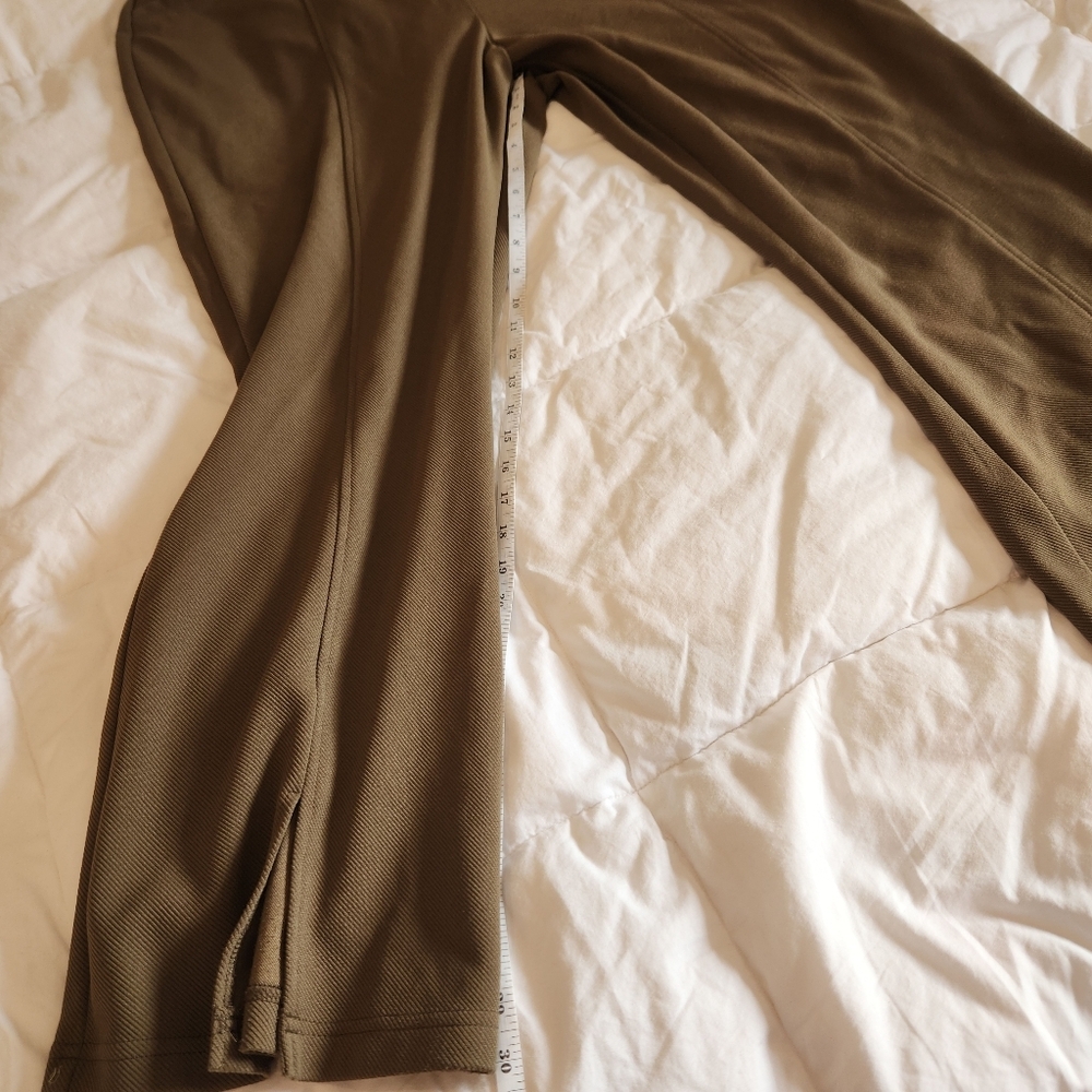 Cato Olive Green Wide Leg Flare Slit Trouser Pants Size 22 Plus Size Workwear - Picture 3 of 9